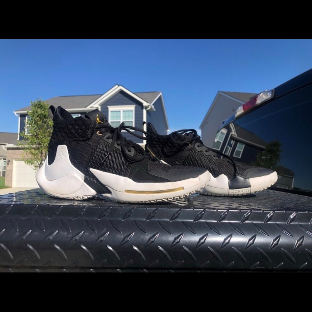 Jordan “Why Not?” Zer0.2 Black/White/Gold